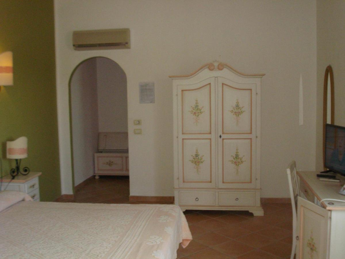 Hotel Valkarana Country Relais (Adults Only) 圣安托尼奥迪加卢拉 外观 照片