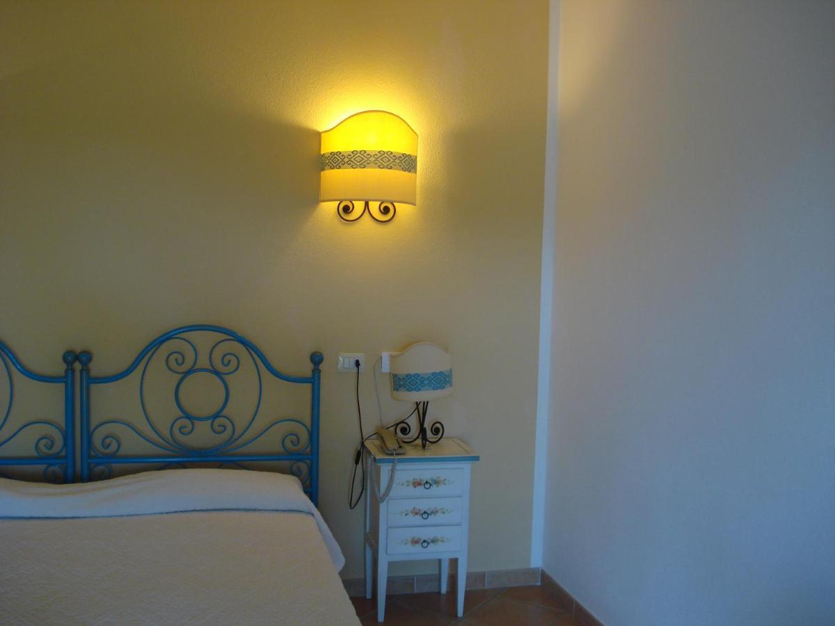 Hotel Valkarana Country Relais (Adults Only) 圣安托尼奥迪加卢拉 外观 照片