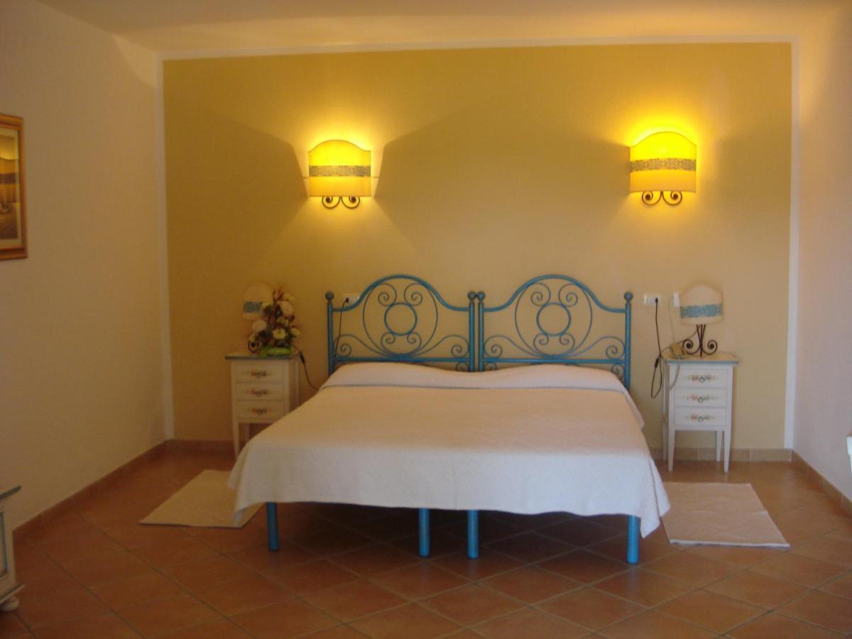 Hotel Valkarana Country Relais (Adults Only) 圣安托尼奥迪加卢拉 外观 照片